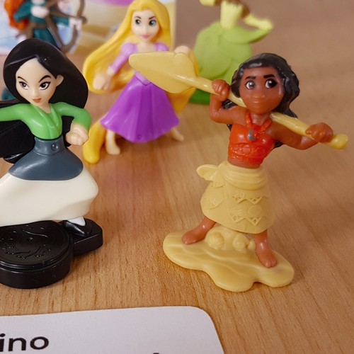 BRANDNEW Disney figurine SET - Princess Fighters - 1.3" miniature collection - Picture 8 of 8