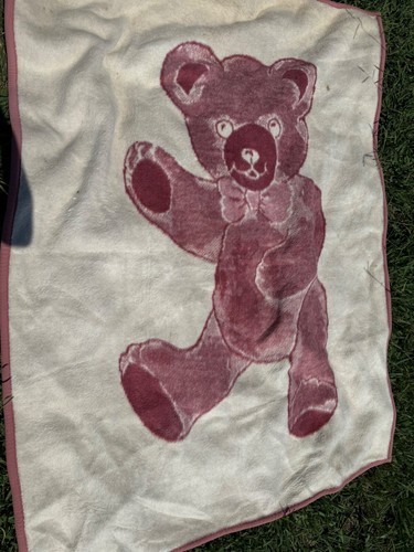 IBENA blanket Vintage warm coverlet reversible throw maroon teddy bear 74 X 52 - Picture 2 of 3