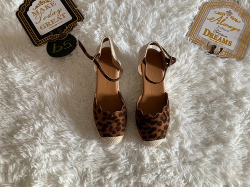 wild diva wedge sandals