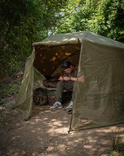 Fox 60" Khaki 'Up and Over' Mozzy Mesh Carp Fishing Brolly Shelter Mosquito Mesh - Picture 4 of 4