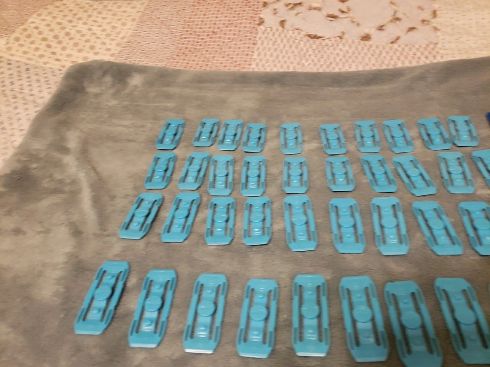 Lot of 120 Blue/Light Blue And Orange Hot Wheels Track Connectors - Mattel - Image 2 of 4