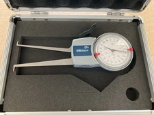 MITUTOYO  Caliper  NO  209-355   1.2 - 2.0" CALIPER .0005 " + CASE
