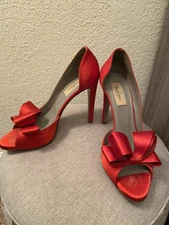 Valentino Red Satin D’Orsay Peep Toe Pumps Heels With Bow Size 38 7.5 or 7 1/2 