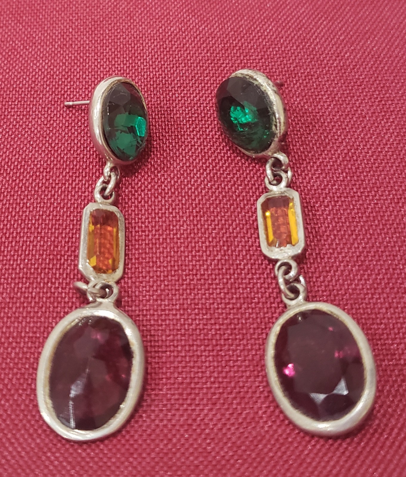 Silvertone Drop Dangle Post Earrings Oval/Round G… - image 6