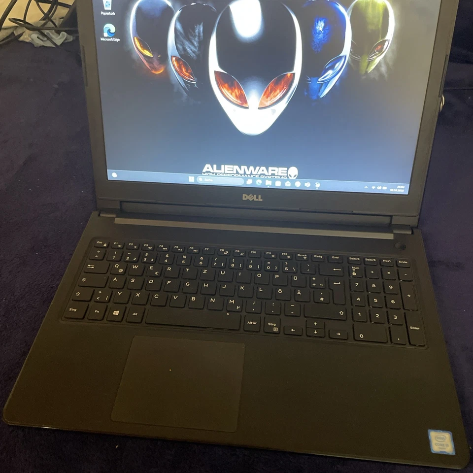 Dell Vostro 15 3568/i3-6006U 2,0GHz/8Gb Ddr4/256 Gb Ssd/DVD-RW/windows 11 - Bild 2 von 4