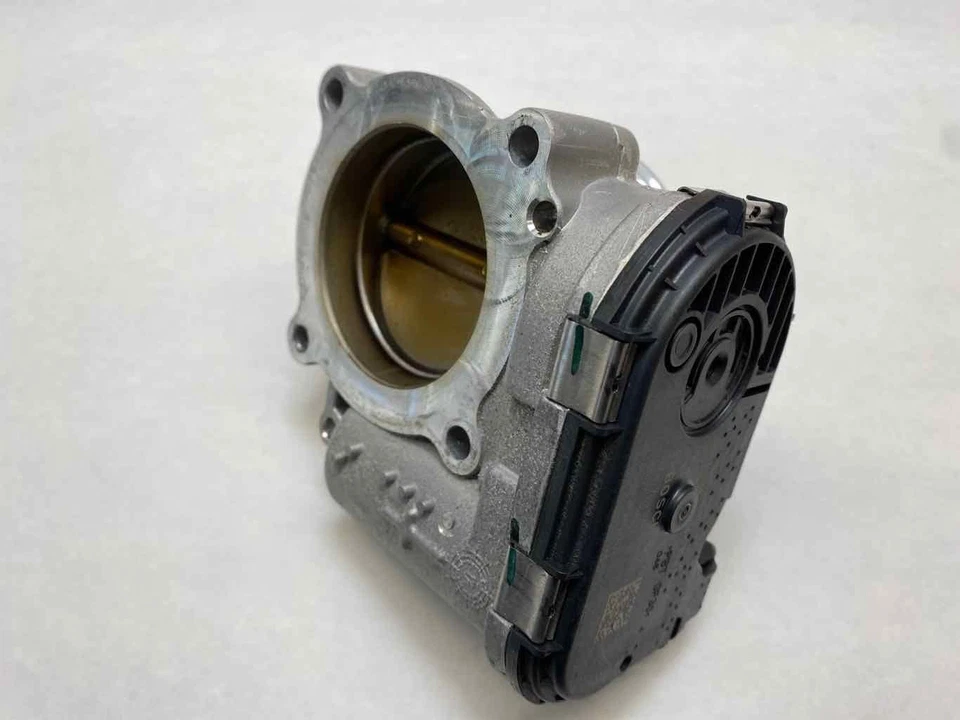 2018-2020 Audi Volkswagen A4 A5 Q5 Tiguan Beelte Throttle Body 2.0L 06K133062AG - Image 2 of 4