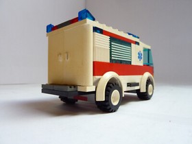 LEGO CITY 7890 Ambulance / Ambulance