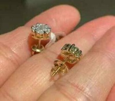 2Ct Round Lab-Created Diamond Flower Stud Earring 14K Yellow Gold Finish