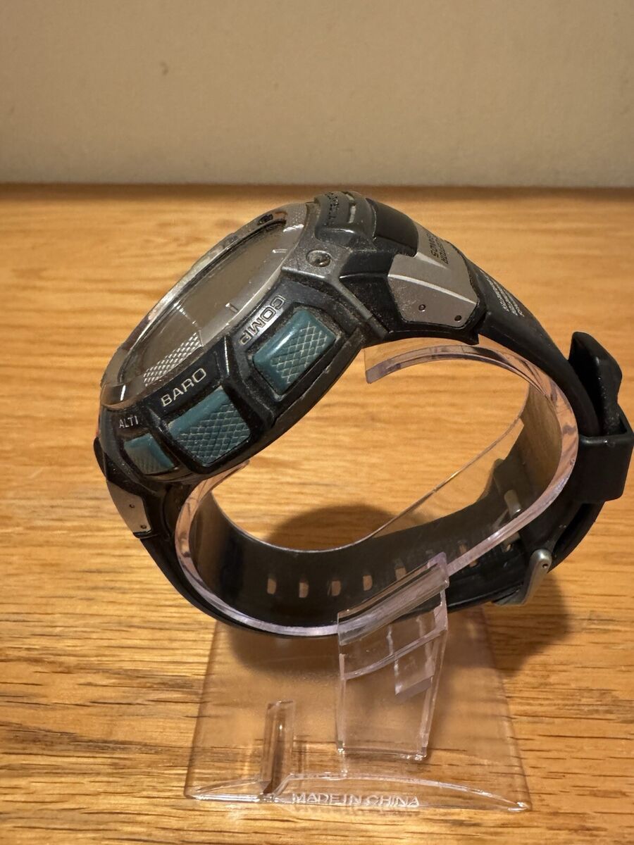 Casio Pathfinder PAW-1100 3043 Triple Sensor Wave Ceptor