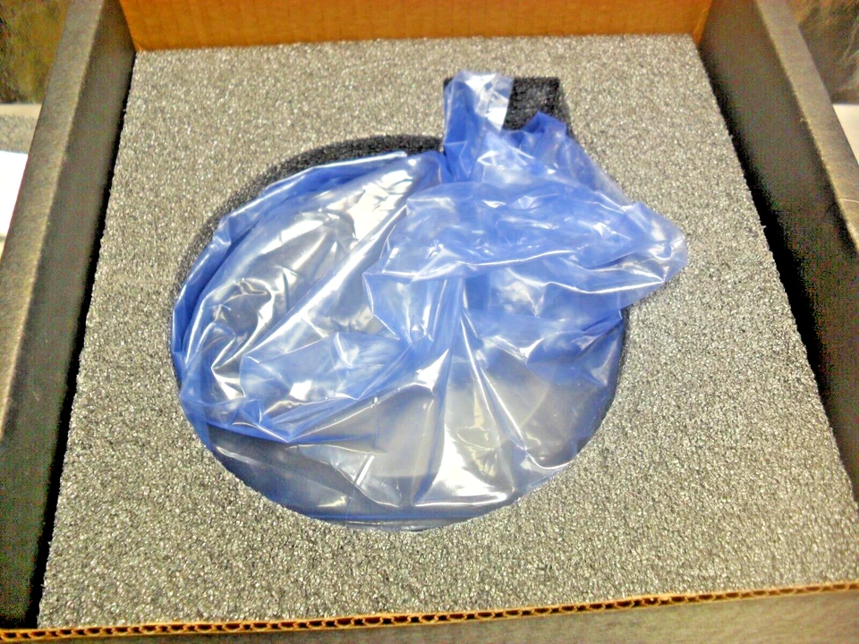 Genesis Motor LDD 1860A-R17 BA, 480VAC, Hiperface DSL, Absolute, Single Turn,NIB - Image 4 of 4