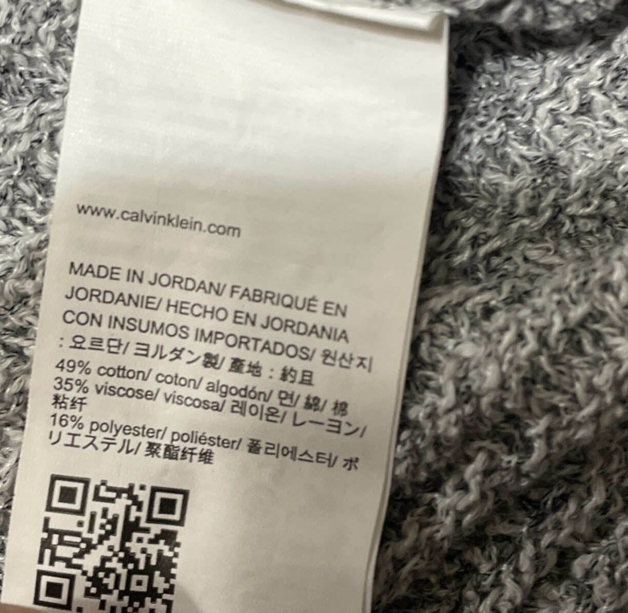 Calvin Klein Jeans Gray Marled Textured Knit Sweater - Size XL - V-Neck Top thumbnail 5