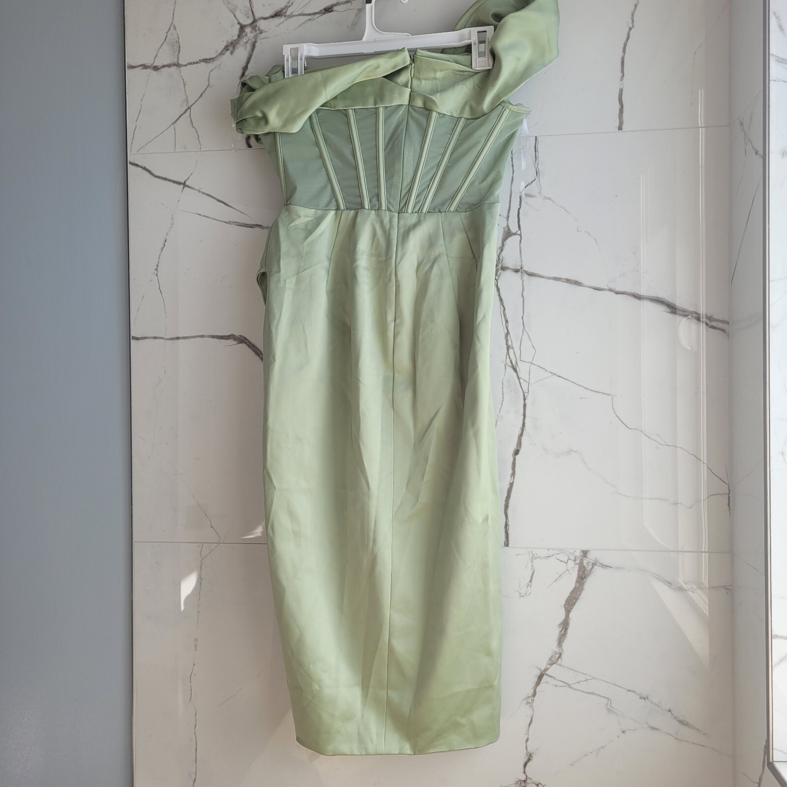 House of CB Lulu Pistachio Asymmetric Drape Midi Cors… Gem