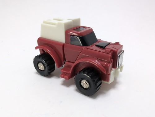 Transformers G1 Minibot Swerve with Tech Spec Vintage Hasbro Canada 1986 - Picture 2 of 22