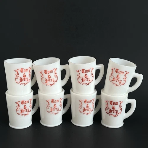 8 McKee Tom and Jerry White Milk Glass Christmas Holiday Coffee Cup Mug Vintage