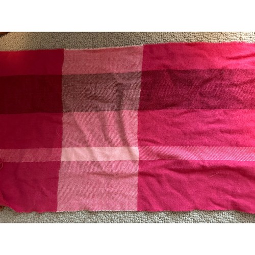 Bufanda a cuadros rosa diseño Cashmere Feel Italia - Imagen 4 de 6