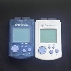 Sega Dreamcast Console Bundle 2 Controllers, 2x VMU, 1x Game Lot - no cords