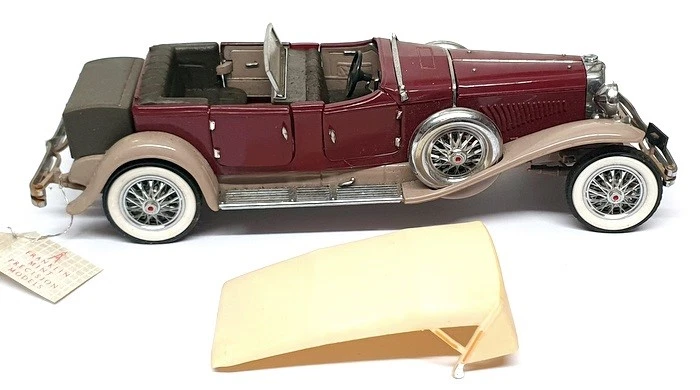 Franklin Mint 1/24 Scale 22725D - 1930 Duesenberg J Derham Tourster - Maroon - Image 4 of 4