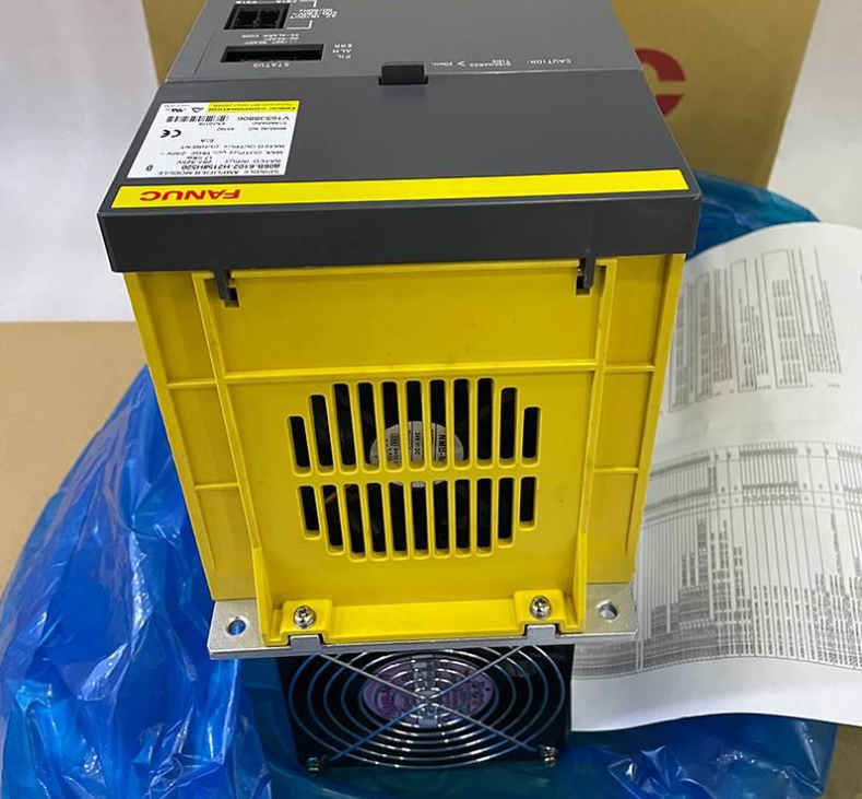 FANUC Servo Amplifier A06B-6102-H215#H520 Brand New By DHL FANUC Servo Amplifier A06B-6102-H215#H520 Brand New By DHL