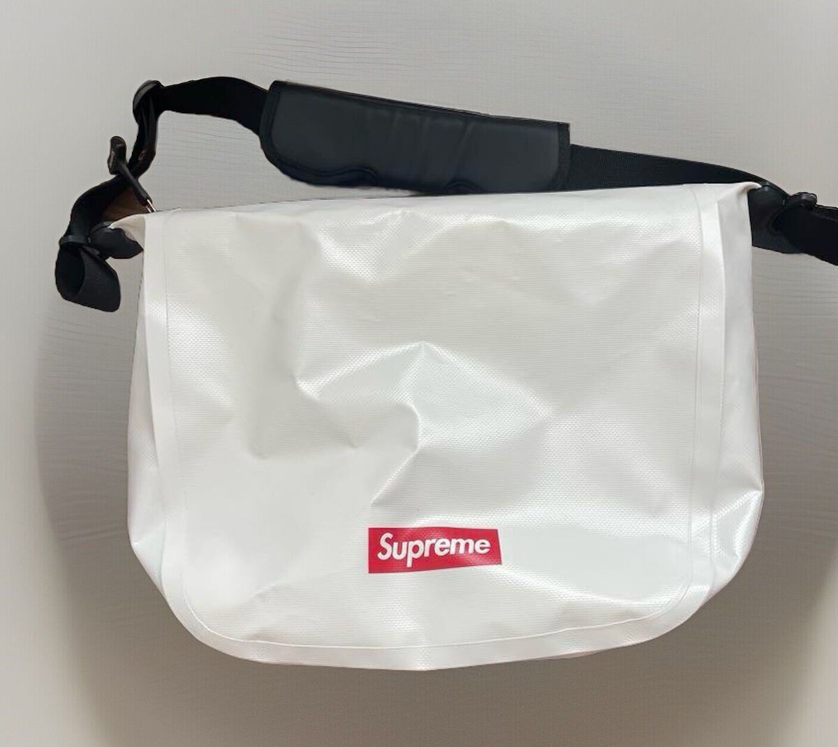 SUPREME x Ortlieb Messenger Bag, White; Rugged IP-67 SUPREME x Ortlieb Messenger Bag, White; Rugged IP-67