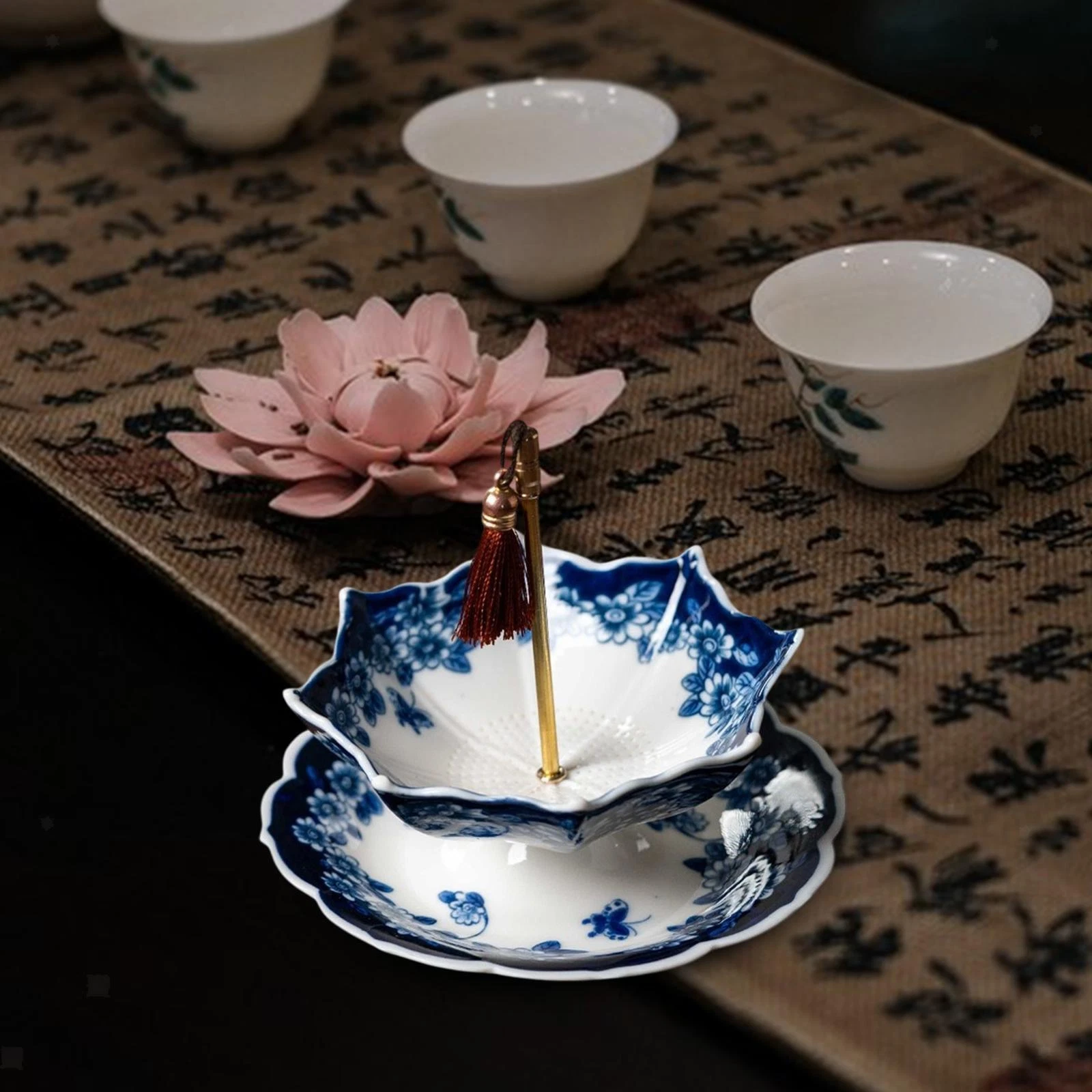 Porcelain Ceramic Tea Strainer Fine Mesh Tea Filter Tea Infuser Chinese Tea
Opens in a new window or