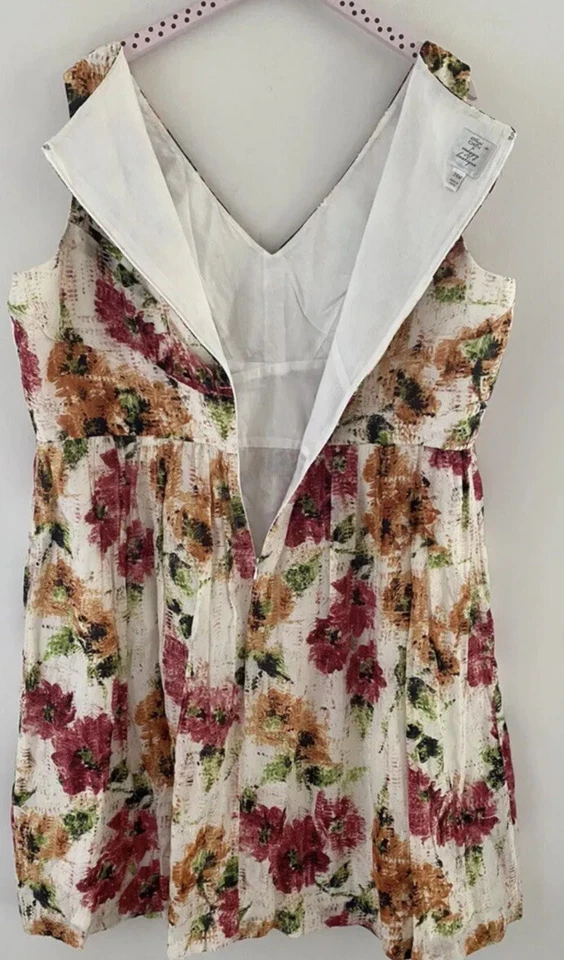 Suzi Chin Floral Sleeveless Dress V-neck Fit and Flare Size 24 - Image 4 of 4