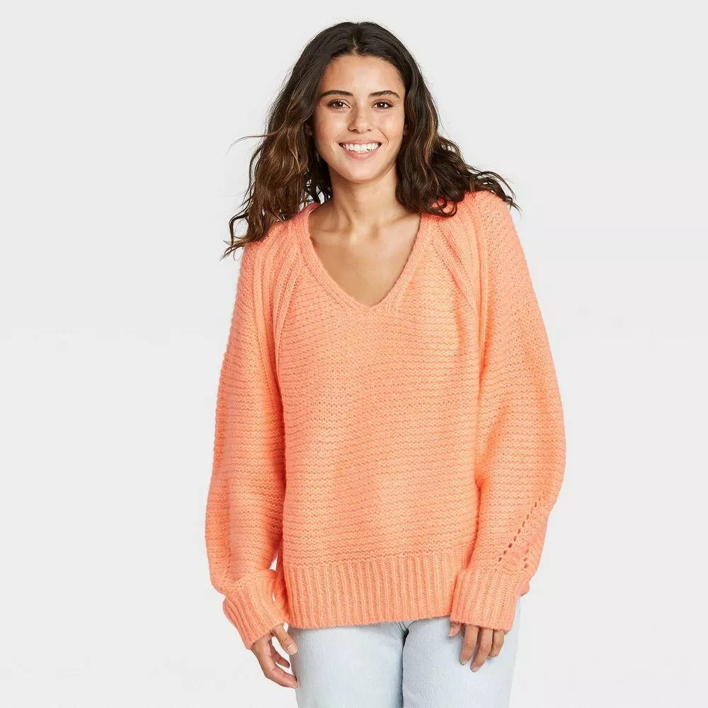 Women's balloon top sleeve sweater