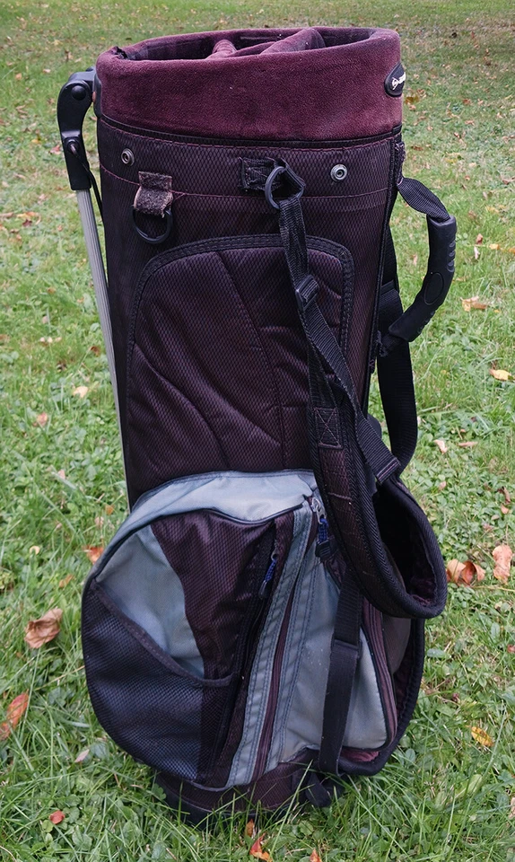 Dunlop Black & Gray Men's Golf Bag w/ Backpack Strap Stand 8 Pockets - Image 2 of 4