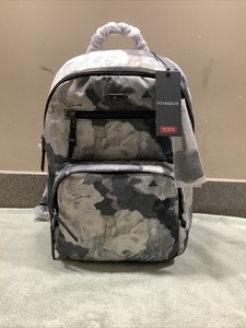 tumi 196302