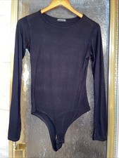 PRETTYLITTLETHING Black Long Sleeve One Piece V-Neck Bodysuit -Women's Size US 6