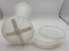 TUPPERWARE Plastic Funnel Shaker White Vintag...