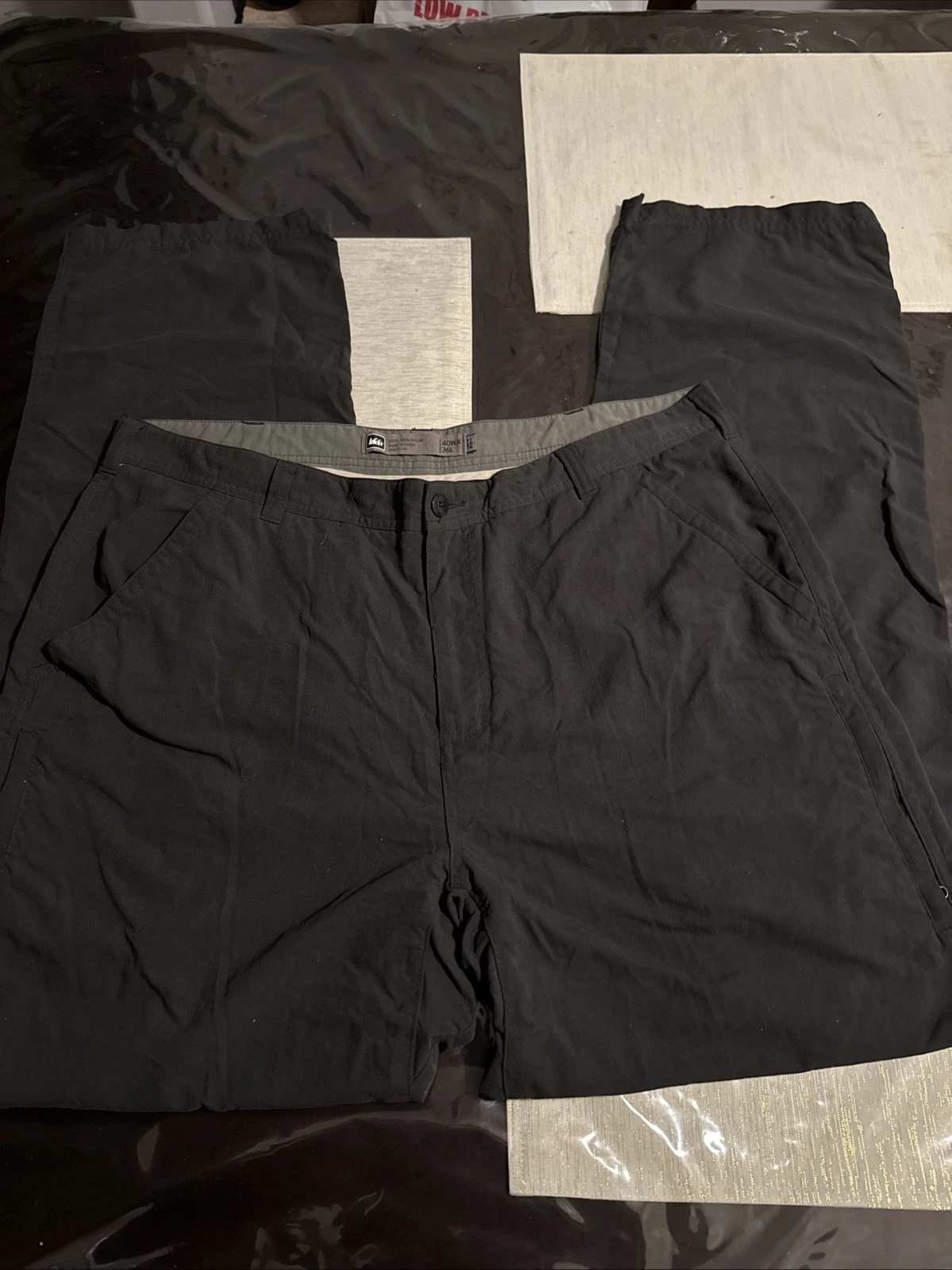 REI Men’s Pants 40x36 (40x35) Gray Nylon Pockets