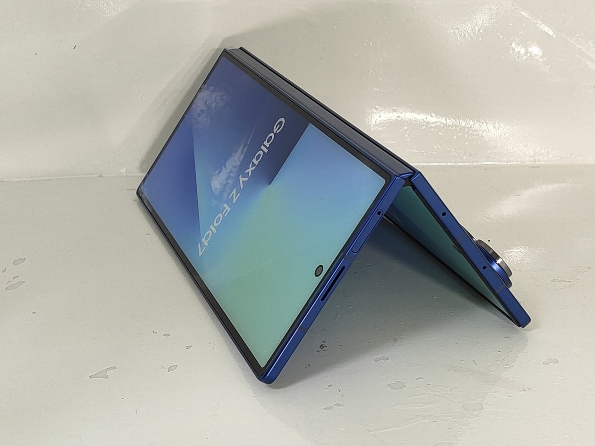 dummy!】 Samsung Galaxy Z Fold7 （color blue） non-working