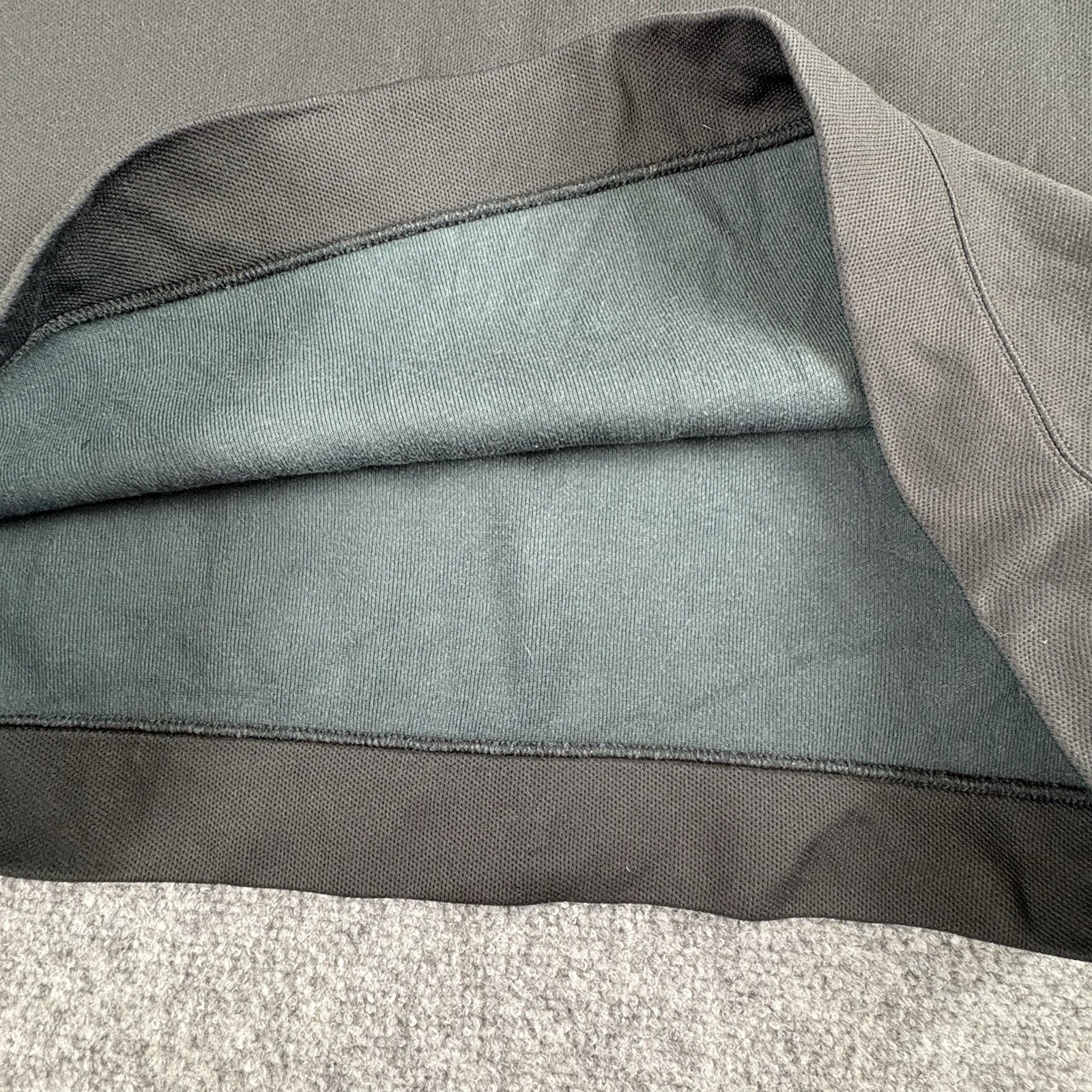 Descente Pullover Men L Black 1/4 Zip Sportswear Athleisure Grunge Paint Splat