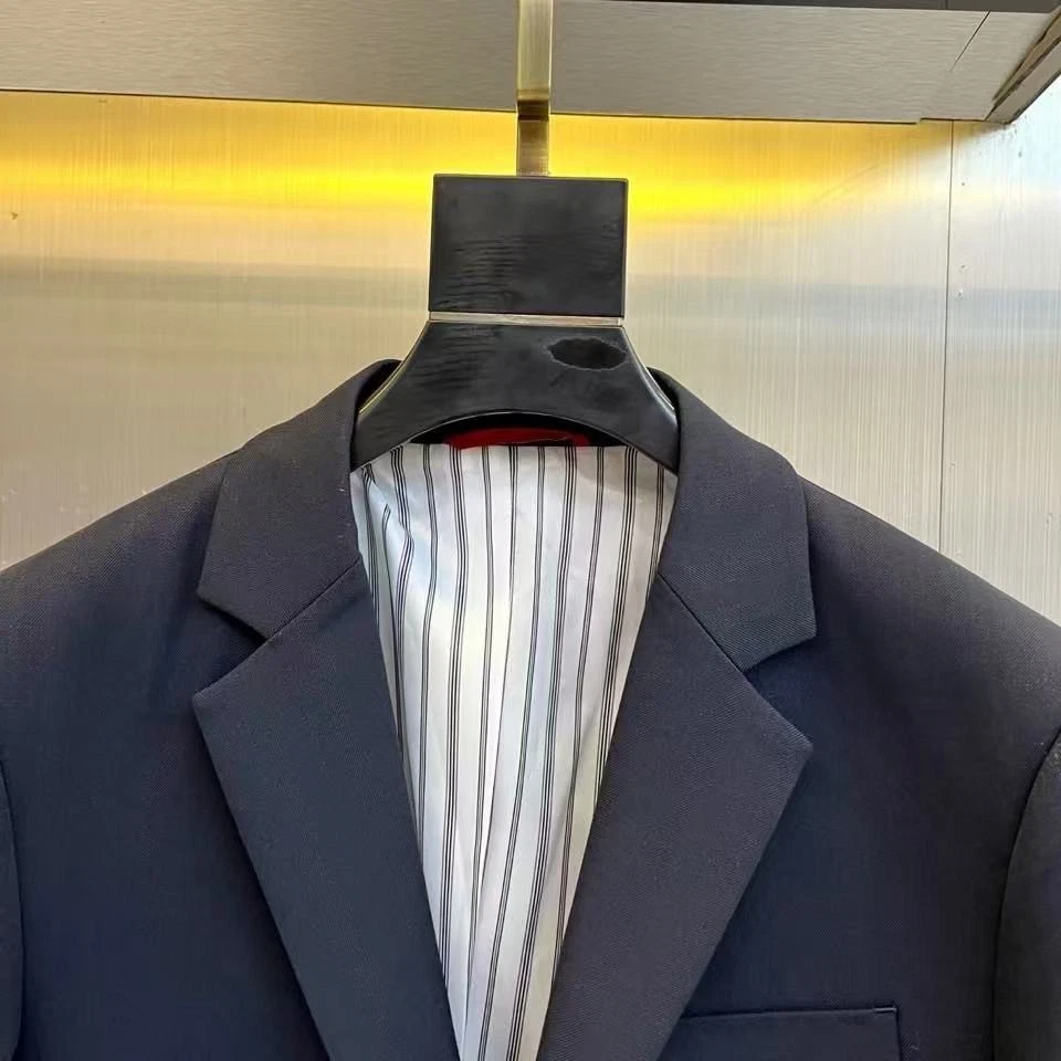 Brunello Cucinelli Hombres S Chaqueta Informal Solapa Regular Negocios Blazer Abrigo Azul Marino Foto 3 de 4