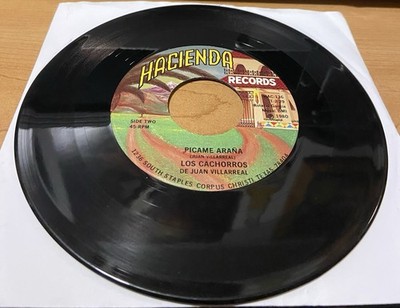 Los Cachorros De Juan Villarreal 1980 45 RPM Picame Araña VG+ Norteño Tejano