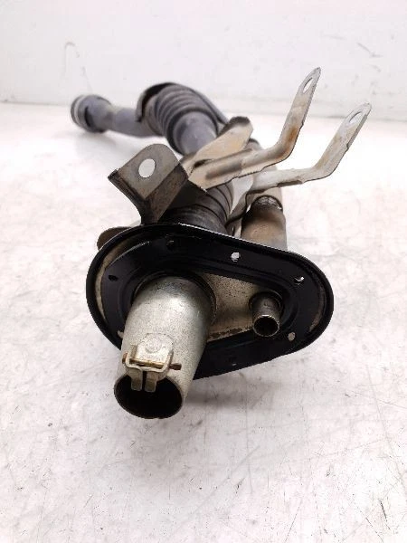 Toyota 4runner SR5 1995 3,0 L 4x4 cuello de llenado de combustible  Foto 4 de 4