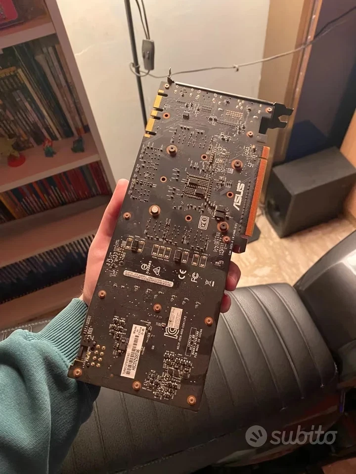 ASUS Gaming GeForce GTX 1070 8GB GDDR5 scheda video in ottime condizionI - Immagine 2 di 4
