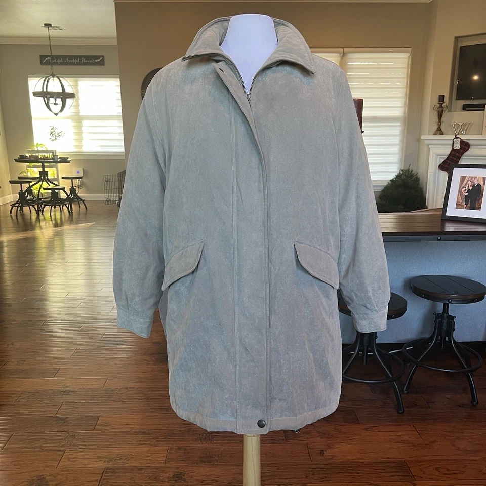 Bromley Sport Real Down Coat Women’s Medium Taupe Faux Suede Quilted Insulated