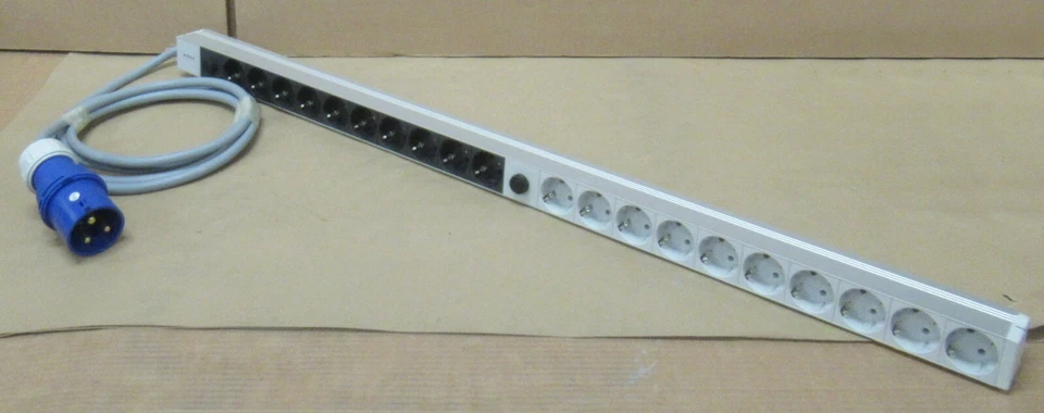 Minkels PDU 20x Type F C20 Power Distribution Unit Rackmount 32A 250V 333.3662 - Image 2 of 4