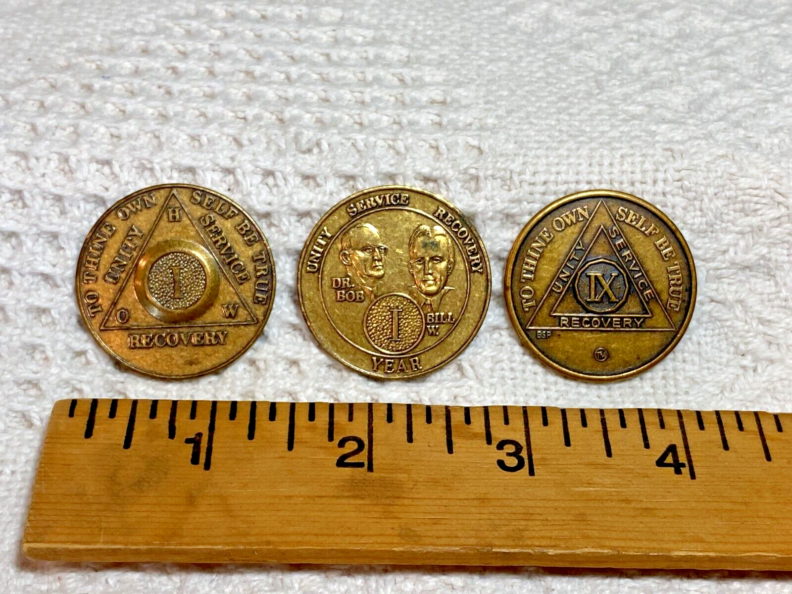 Vintage AA Sobriety Tokens Lot of 3 - 1 yr, 9 yr - To thine own self be ...