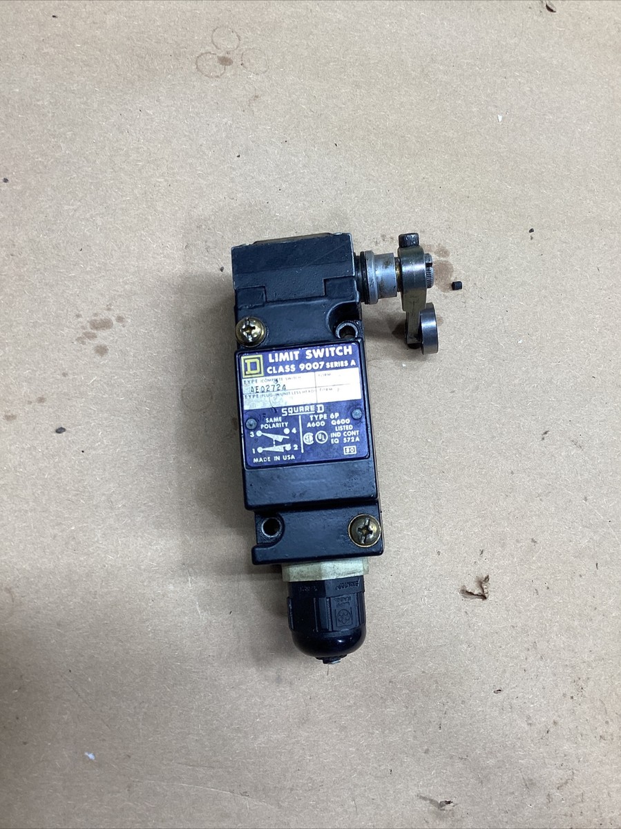 Square D AEQ2724 Limit Switch Class 9007 Series A #5016L14