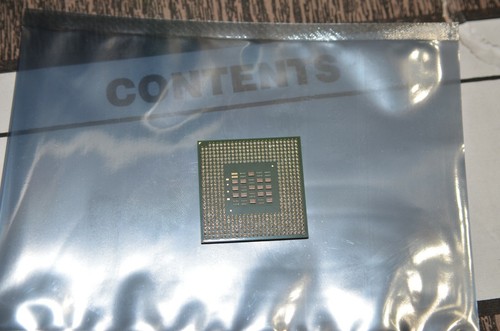 Intel Mobile Pentium 4-M 1.6GHz 400MHz s478 LP SL5YU - Picture 2 of 2