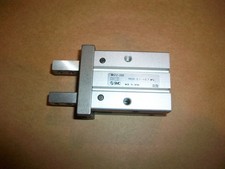SMC MHZ2-20D   20mm Pneumatic Parallel Gripper    NEW