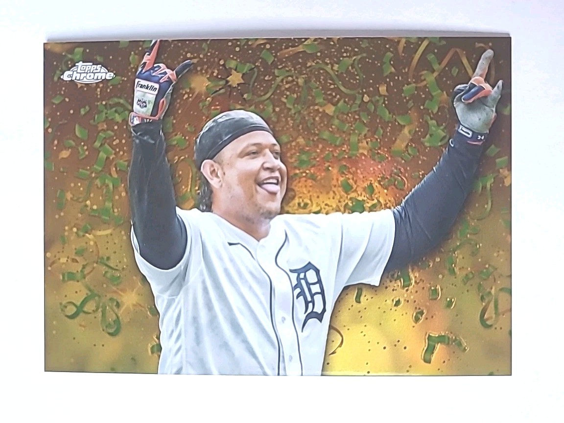 2023 Topps Chrome Update Series Miguel Cabrera Celebracion #c-19 Gold /50