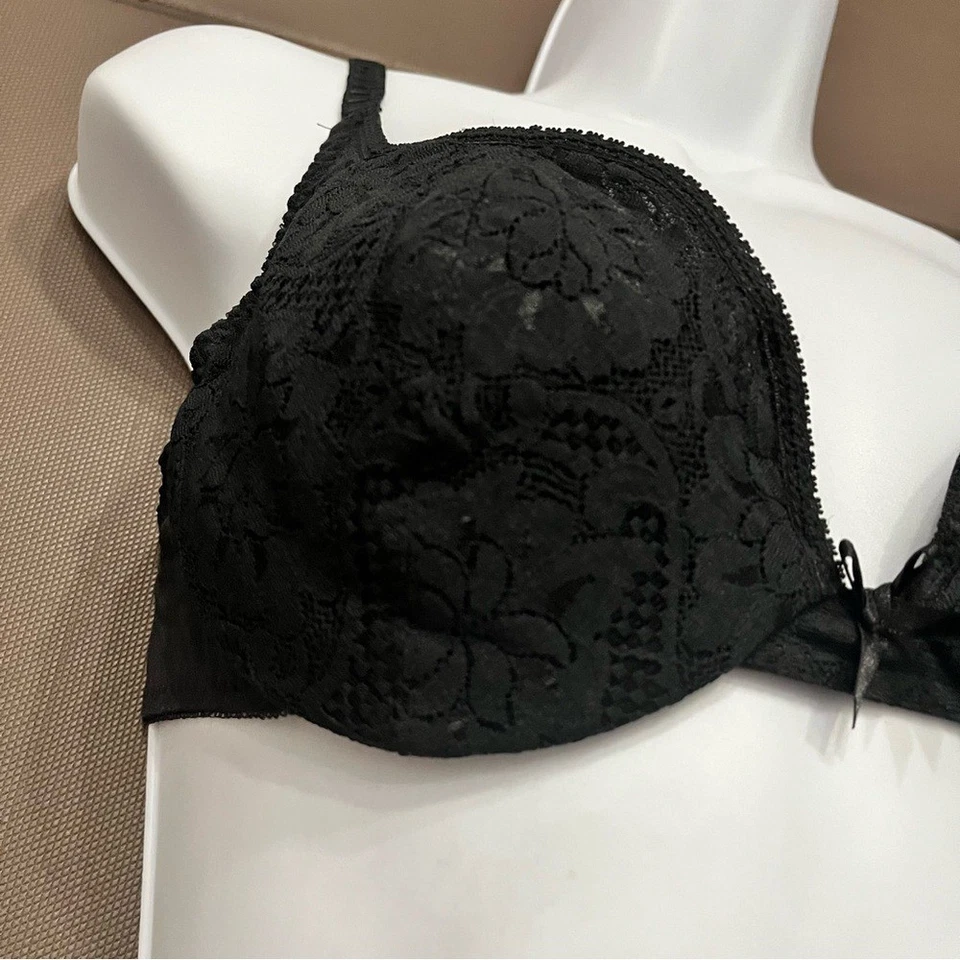 Бюстгальтер Olga миниатюрный с легкой подкладкой на косточках черный кружевной США 36B новый из старых запасов винтажный 33847 новый с Ярлыками - Изображение 2 из 4