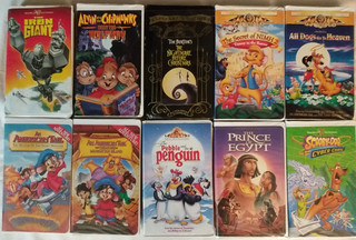 10 VHS Animated Children Iron Giant Chipmunks Wolfman Nightmare Nimh 2 Dogs Tale