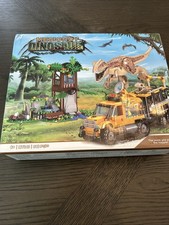 Dinosaur Builder Set, Brand New In The Box Never Opened