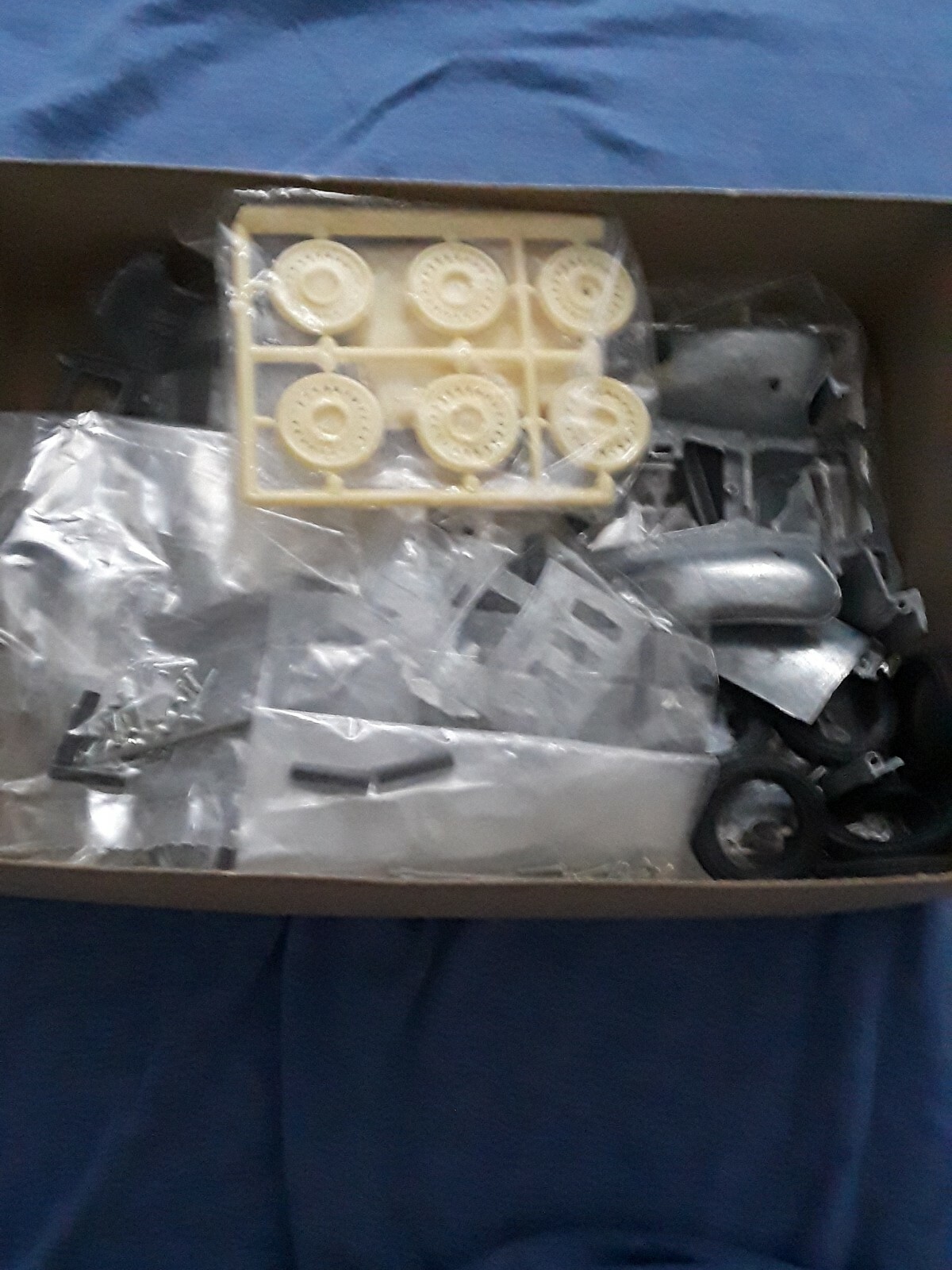 GABRIEL ( METAL ) MODEL KIT 4869 1932 CHEVROLET COUPE MINT IN THE BOX