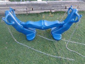 2 person glider swing blue orig $100 local pickup Dayton OH