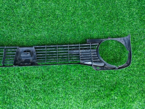 Front Grille Subaru Rex 1978 550 K21 USED - Picture 7 of 7